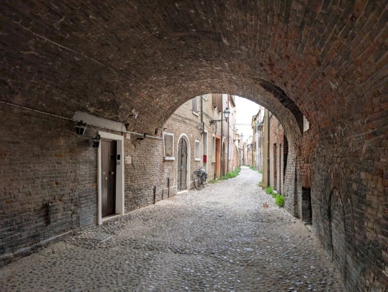 Via delle Volte Ferrara