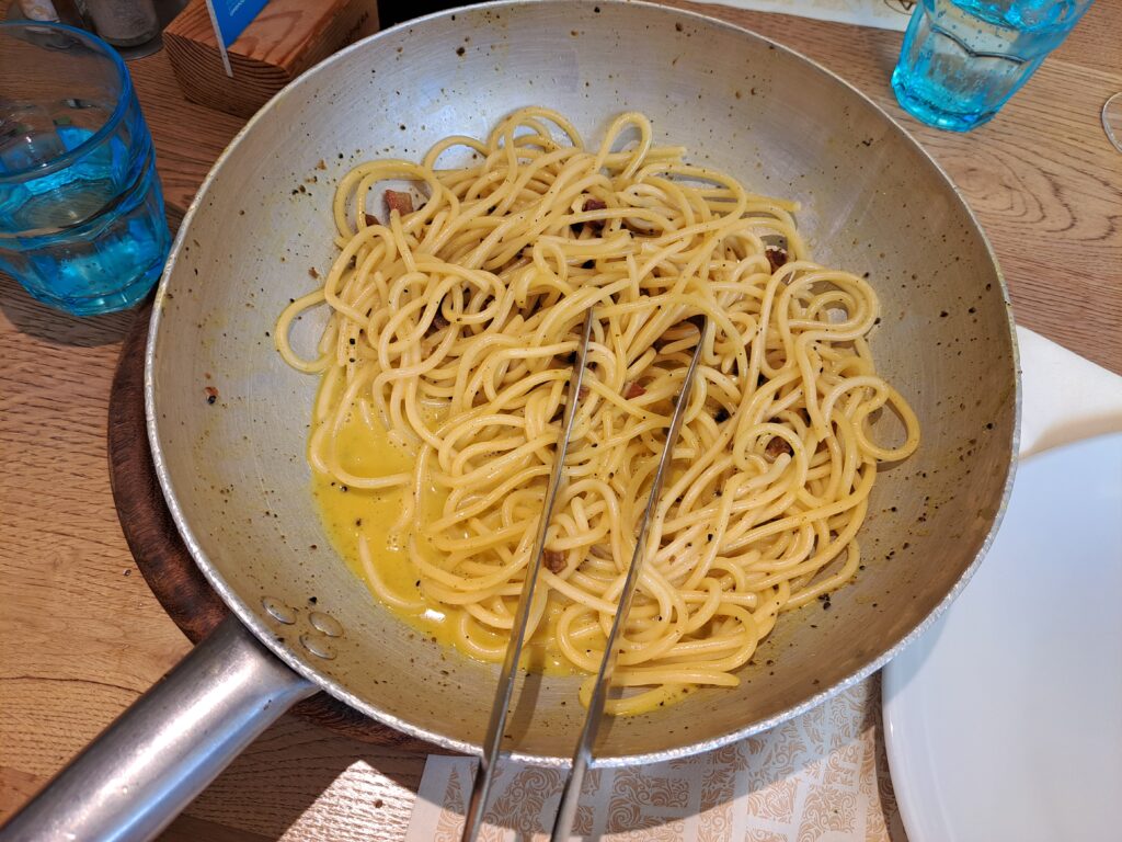 Carbonara w Ristorante Atmosphera