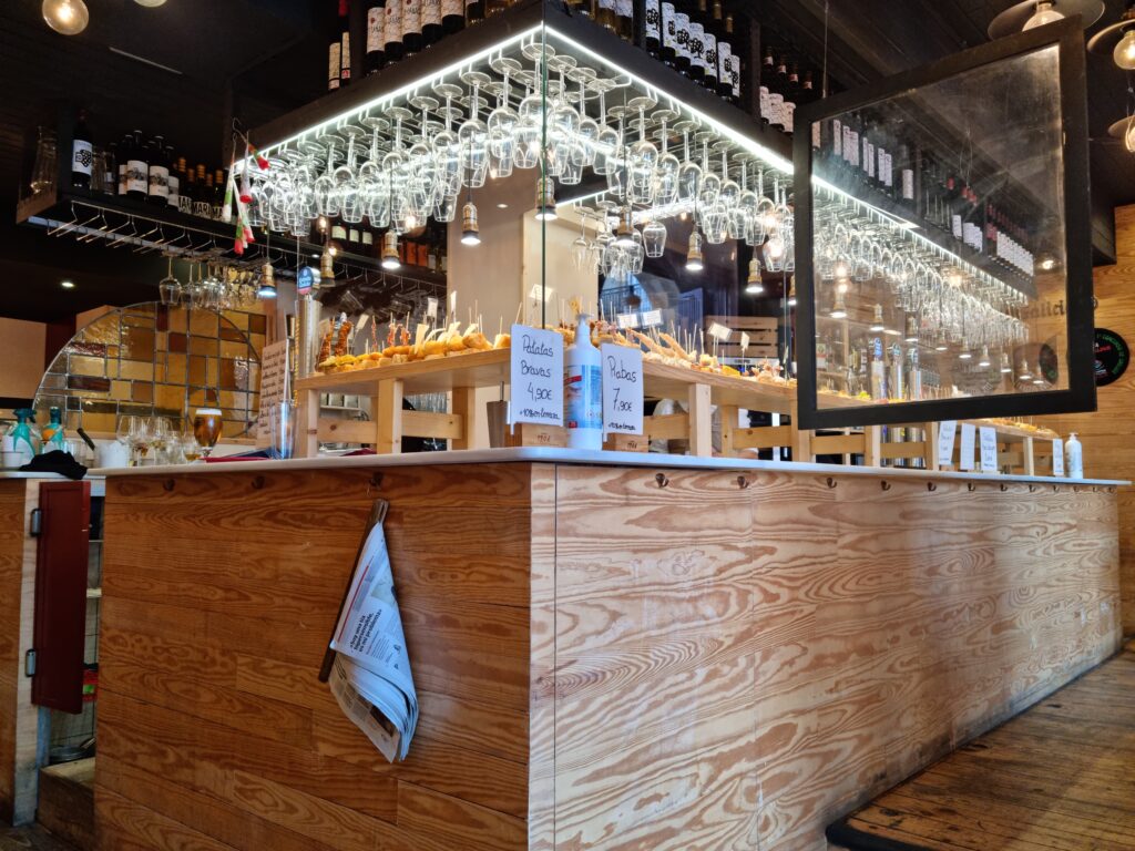  Bar pełen pintxos