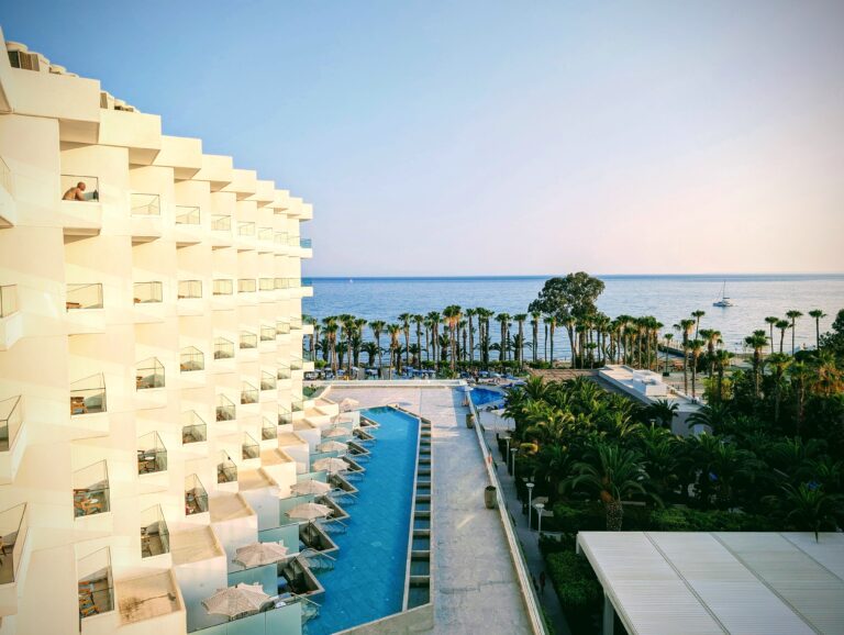 GrandResort Hotel